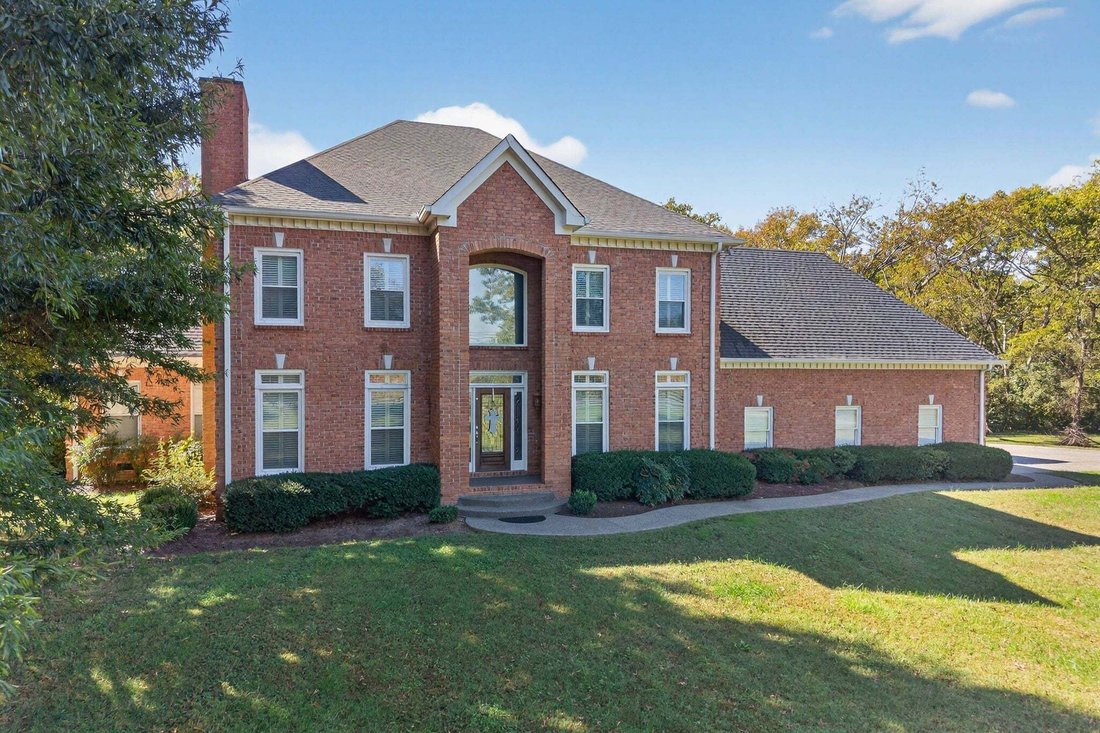House in Forest Hills, Tennessee, United States 2 - 18946087