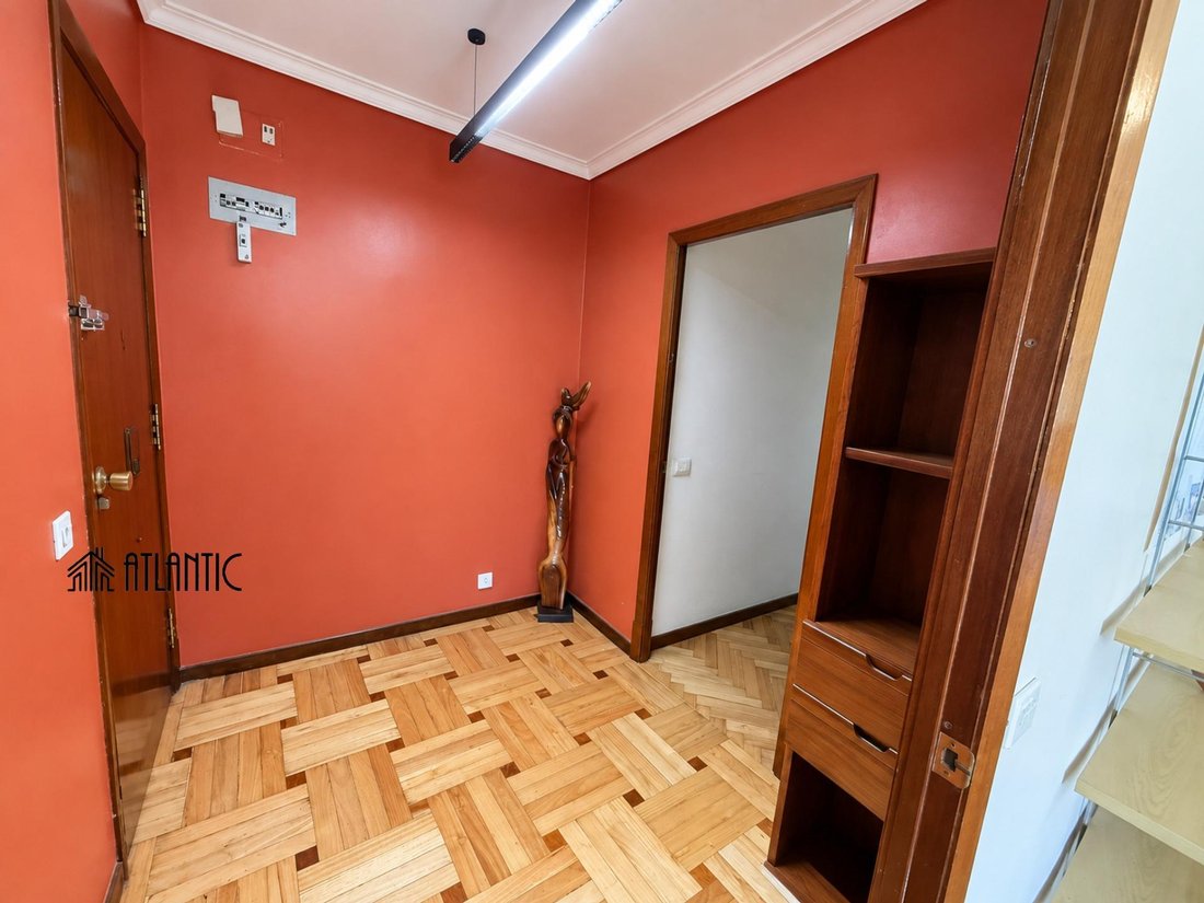 Apartment in Vigo (District), Vigo, Spain 2 - 18946153