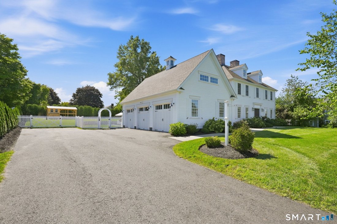 House in Suffield, Connecticut, United States 3 - 18945639