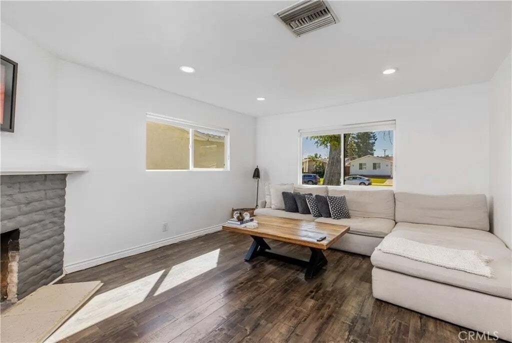 House in Bell Canyon, California, United States 5 - 18946097