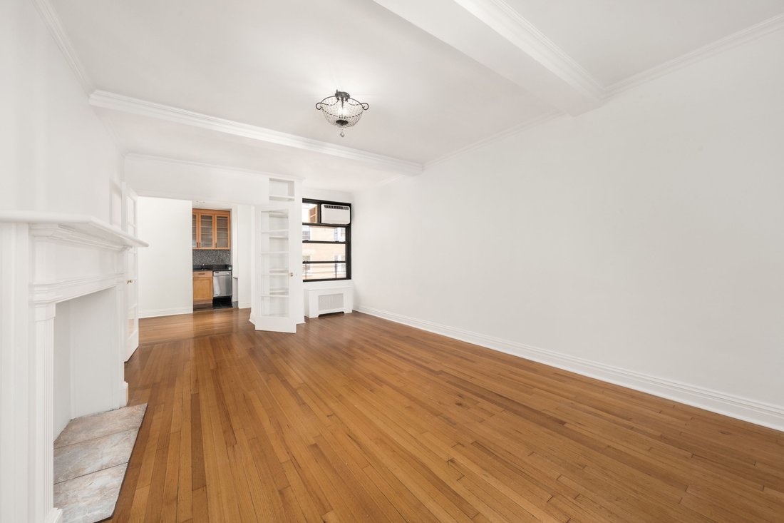Co Op in New York, New York, United States 4 - 18945372