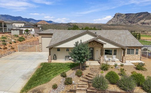 House in Toquerville, Utah, United States 1