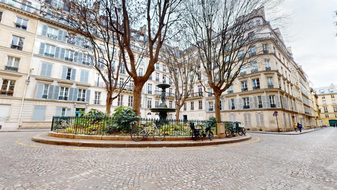 Apartment in Lorette-Martyrs, Paris 9e Arrondissement, Paris 3 - 18945533