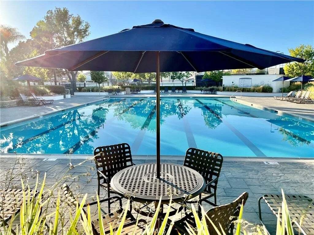 Casa en Lake Forest, California, Estados Unidos 4 - 18710238