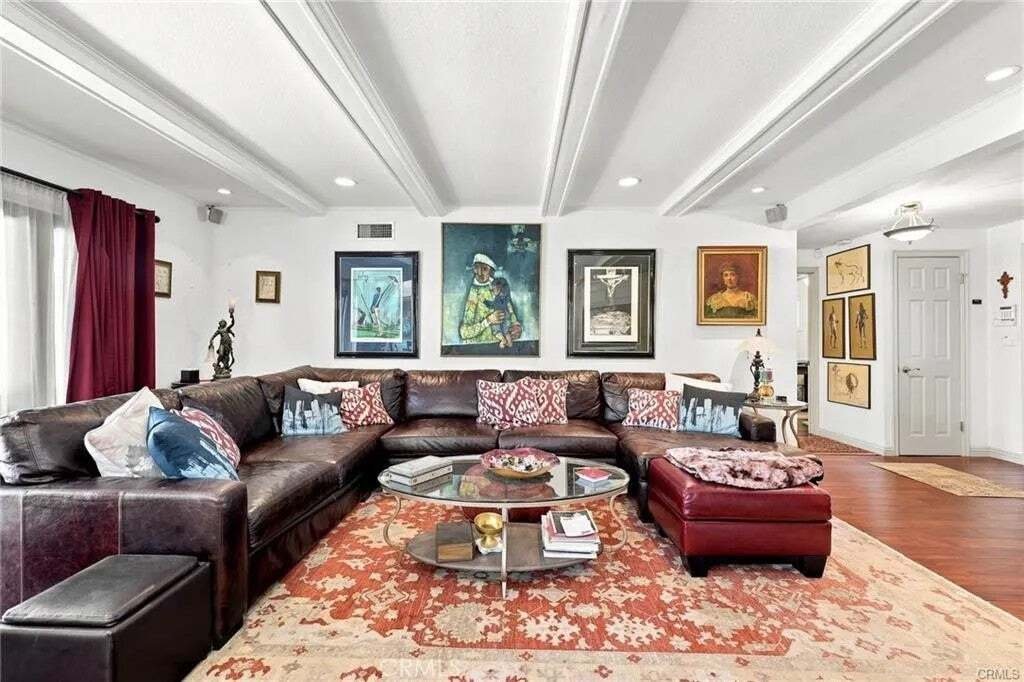 House in Burbank, California, United States 5 - 18946140