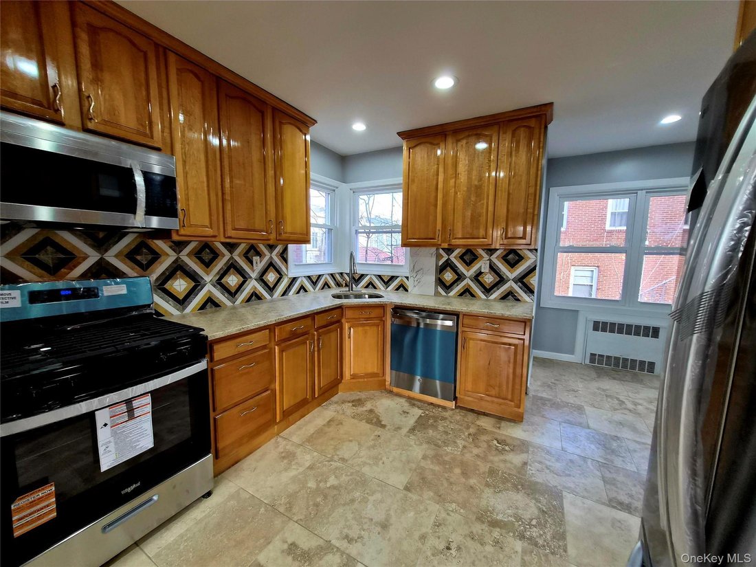 House in New York, New York, United States 4 - 18945851