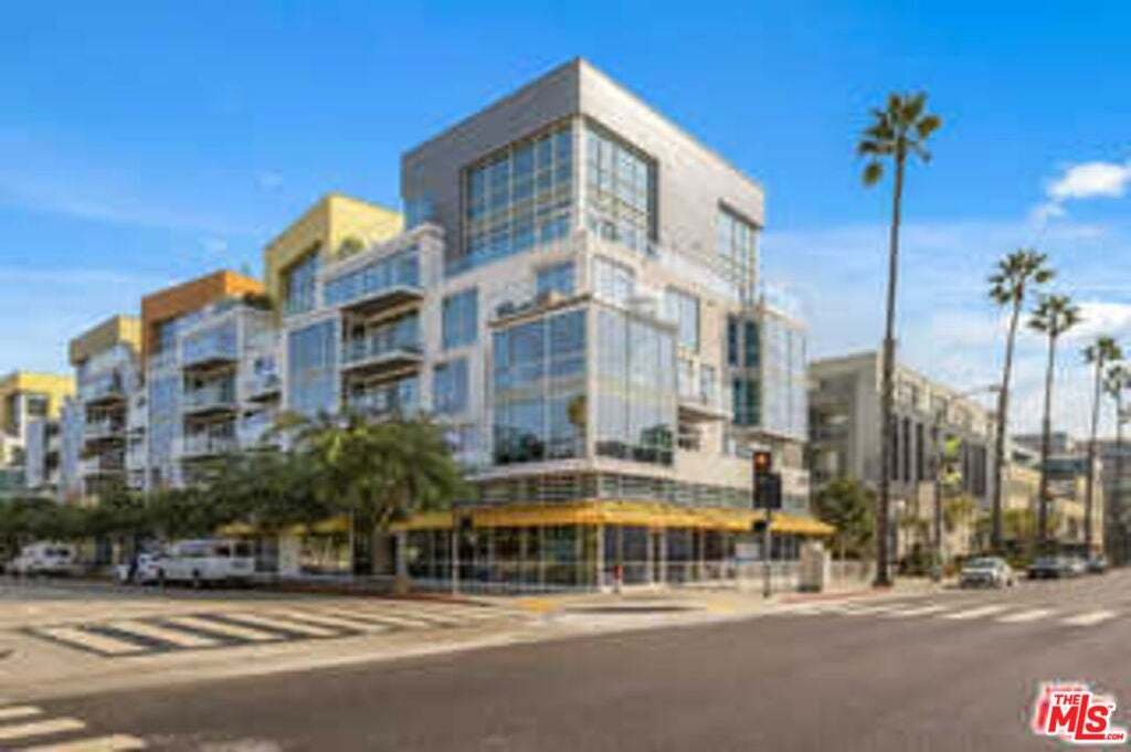Condo in Santa Monica, California, United States 1 - 18945730