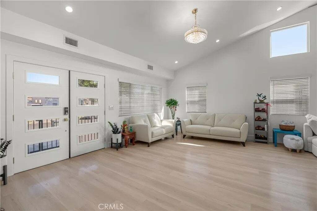 Condo in Lakewood, California, United States 4 - 18946143