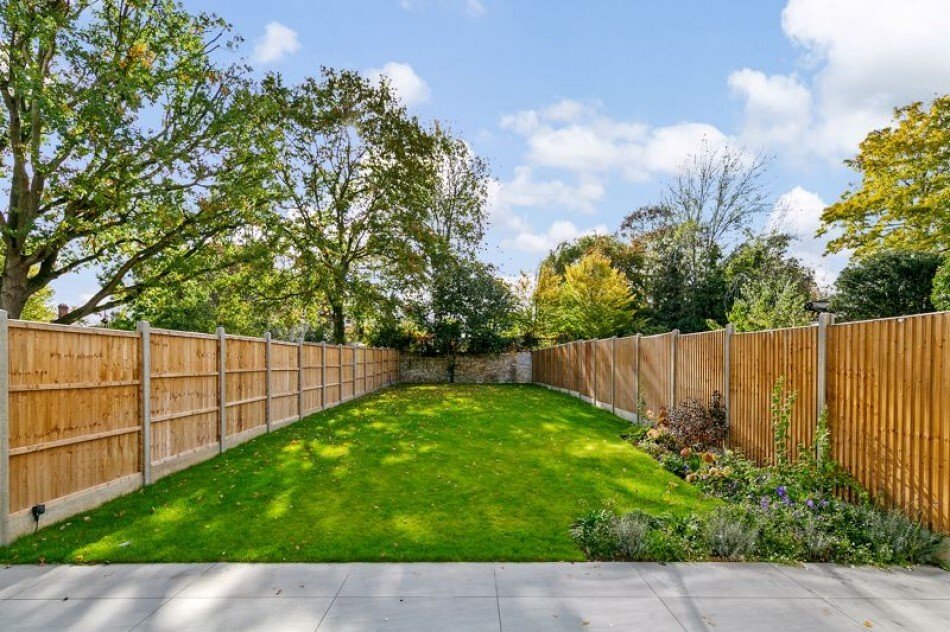 House in West Molesey, Elmbridge, England 3 - 17340998