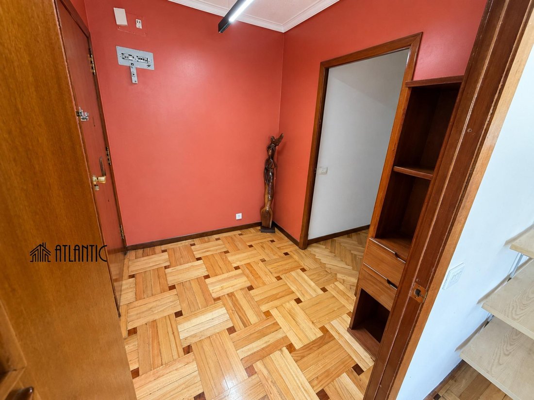 Apartment in Vigo (District), Vigo, Spain 3 - 18946153