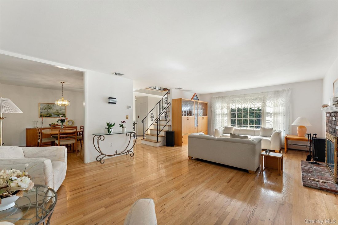 House in Greenwich, New York, United States 5 - 18945834
