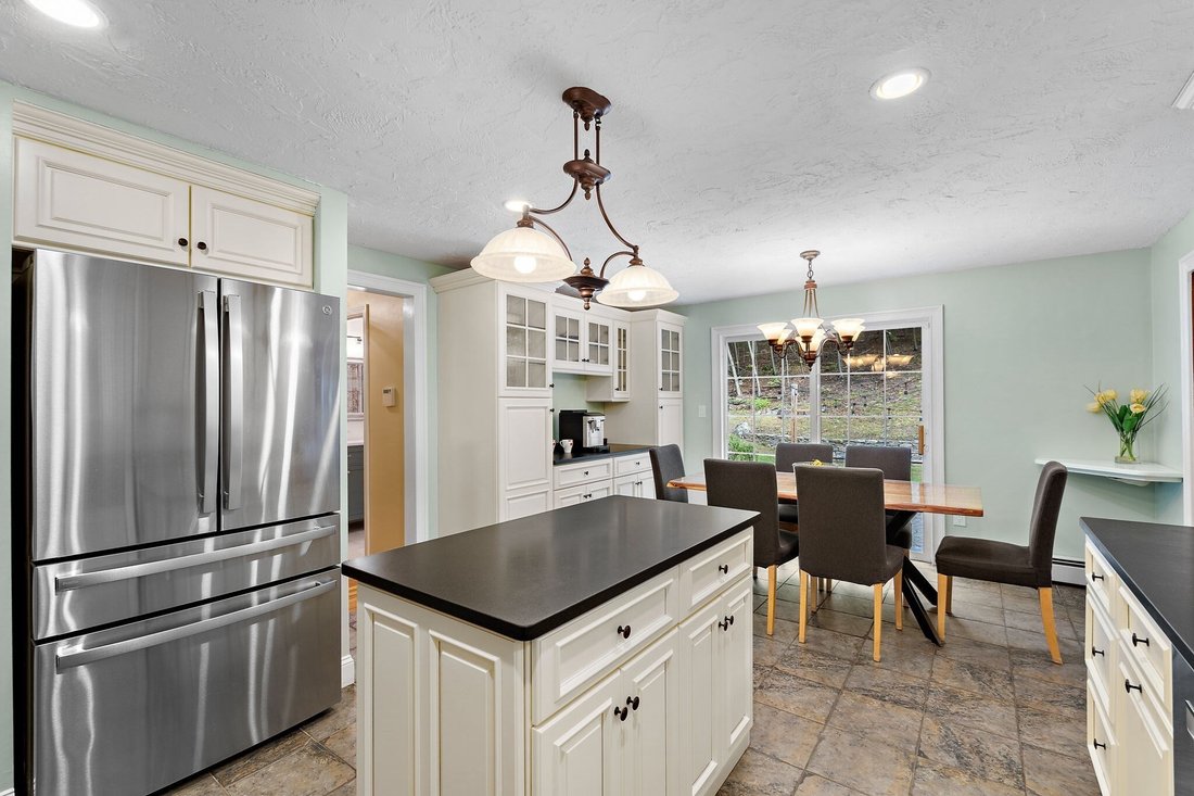 House in Bolton, Massachusetts, United States 5 - 18946486
