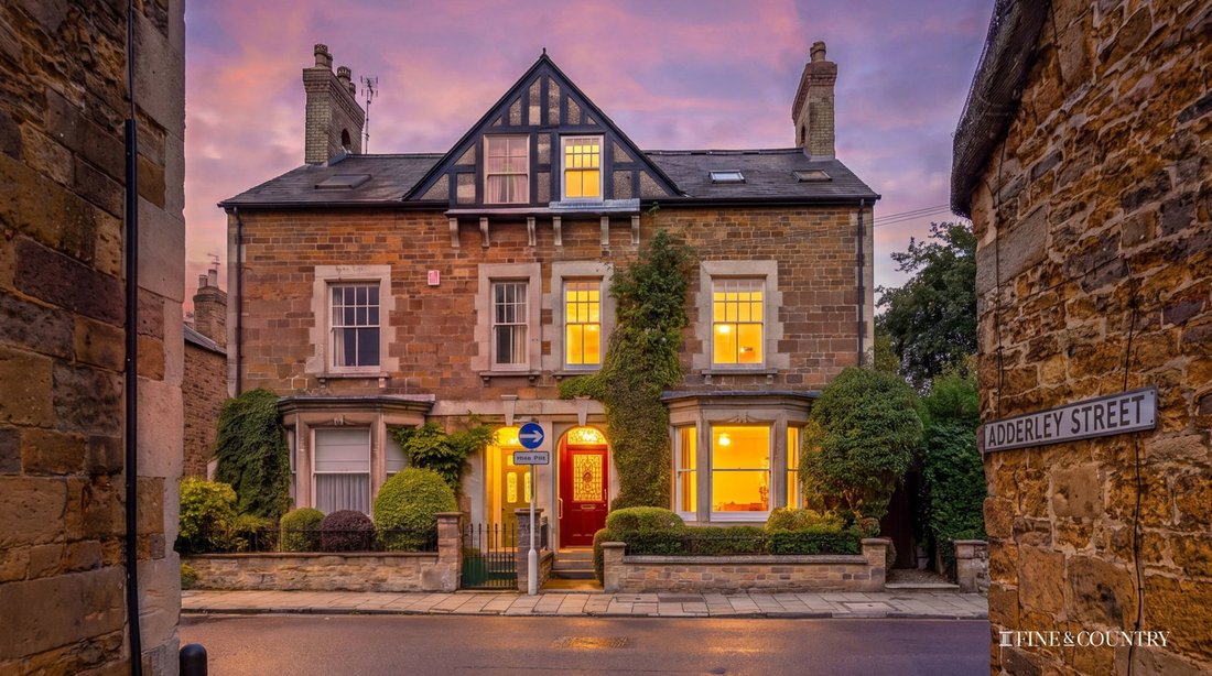 Townhouse in Uppingham, England 1 - 18946417