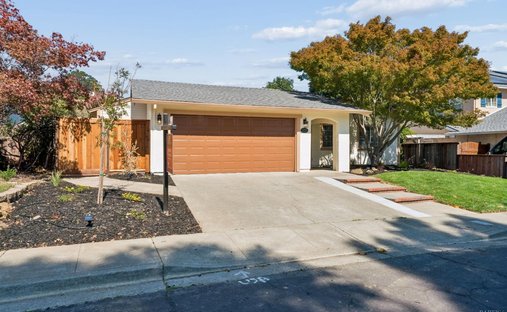 House in Benicia, California, United States 1