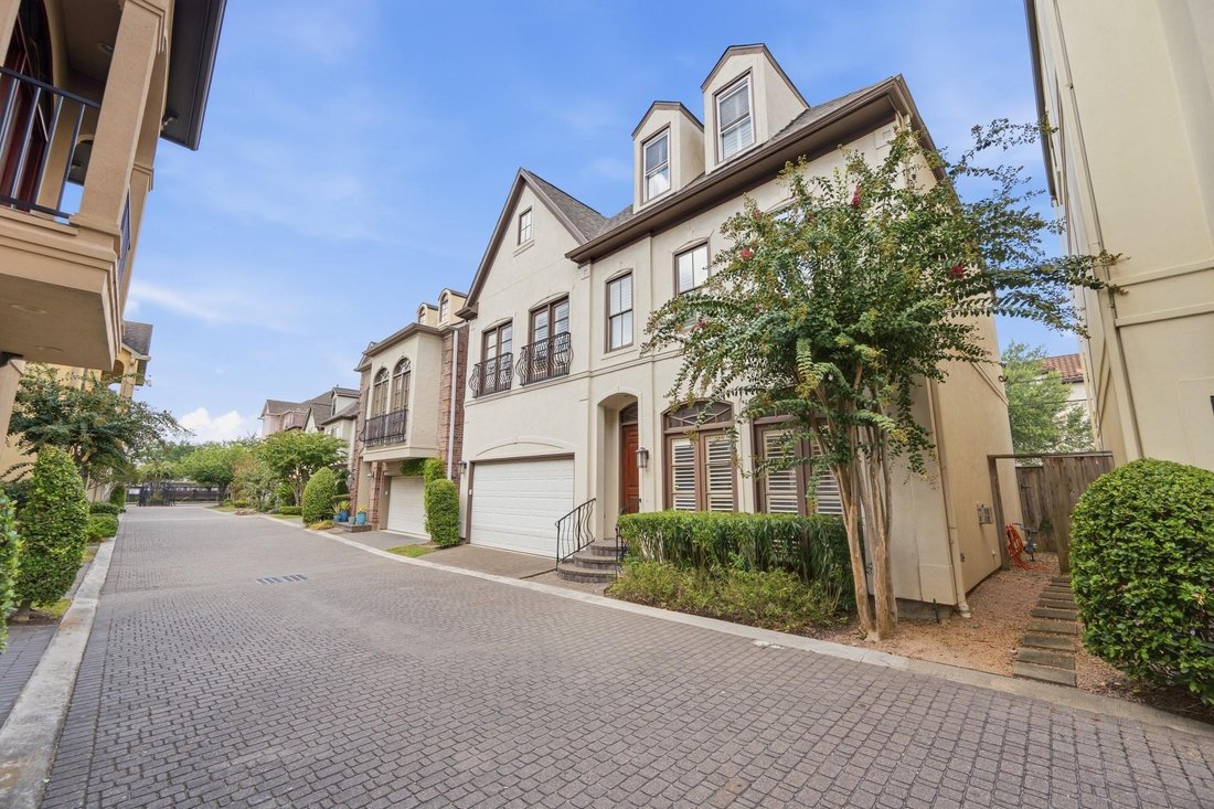 House in Houston, Texas, United States 3 - 18946247