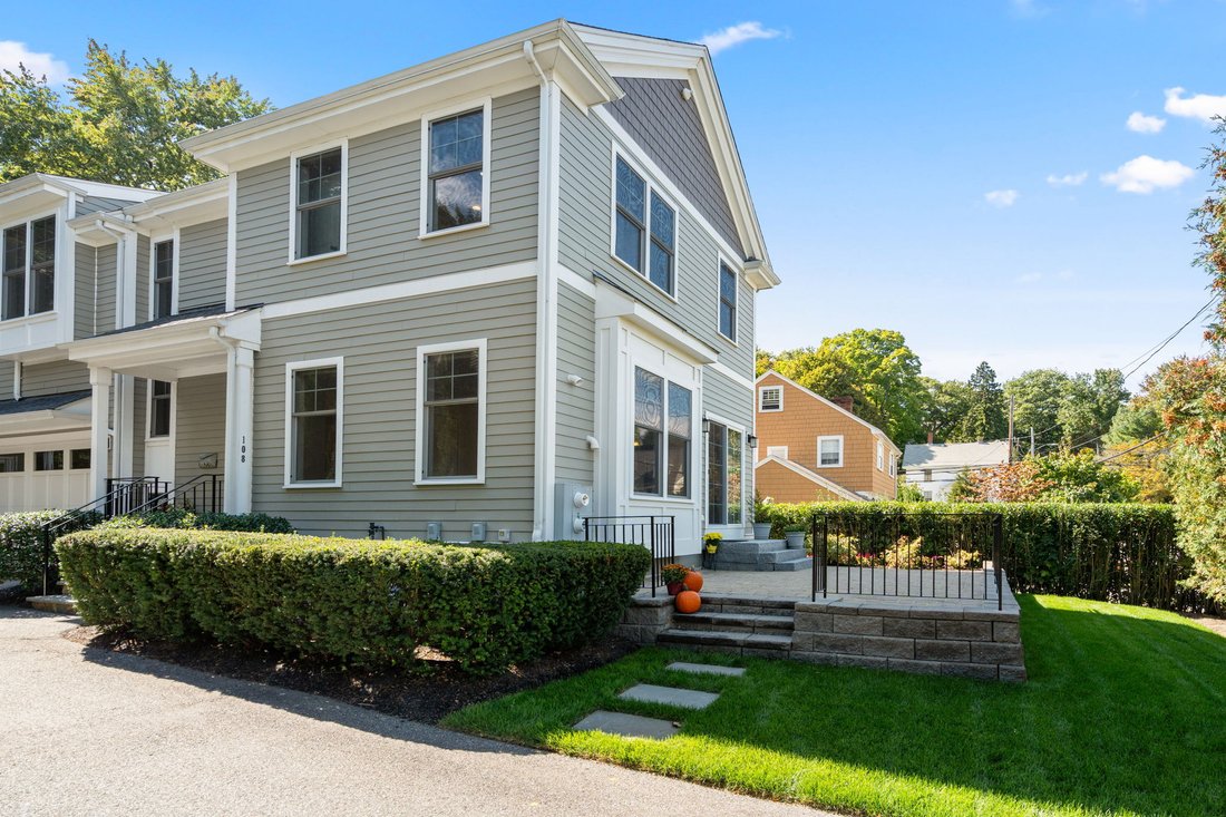 Condo in Newton, Massachusetts, United States 3 - 18946554