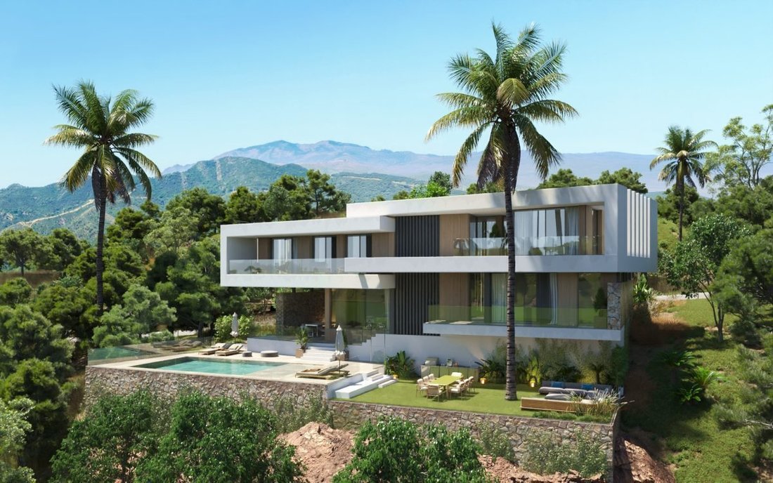 Villa in Sotogrande, San Roque, Andalusia 1 - 18946607