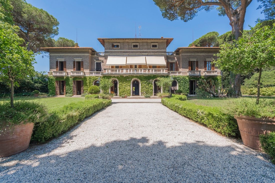 House in Marina di Pisa, Pisa, Italy 1 - 17784450