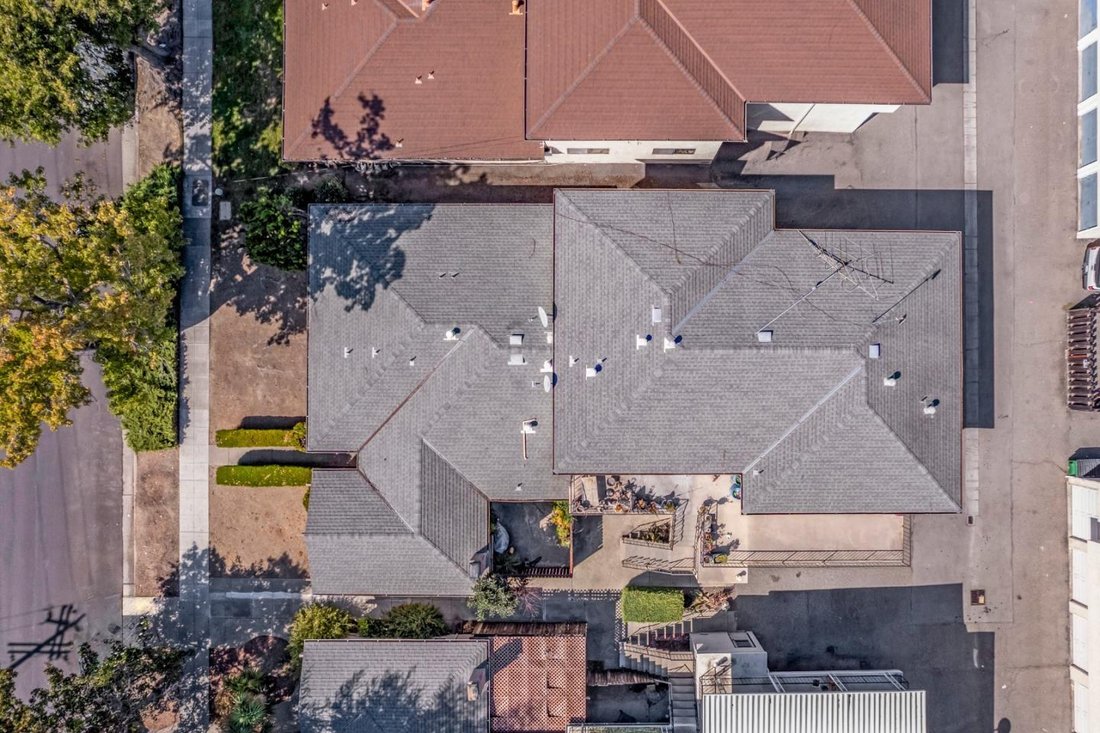 San Jose, California, United States 4 - 18946287