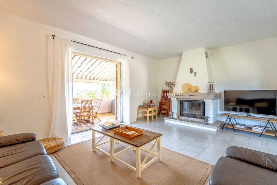 Villa in Ville-Les Saquedes-Le Bouillonnet, Sainte-Maxime, France 3 - 18946605