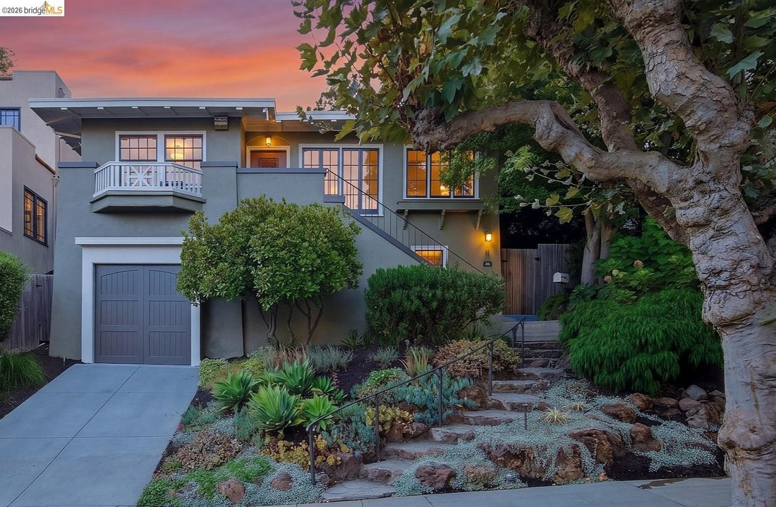 House in Oakland, California, United States 1 - 18946297