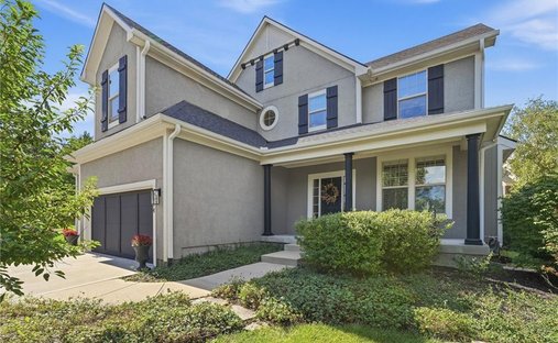 House in Overland Park, Kansas, United States 1