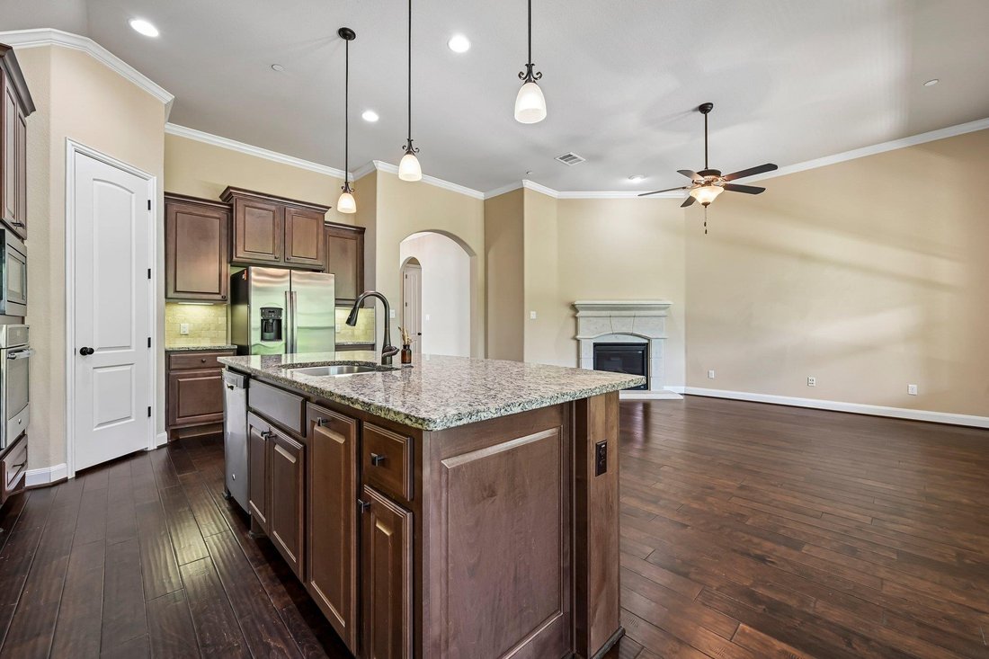 House in Spicewood, Texas, United States 5 - 18946253