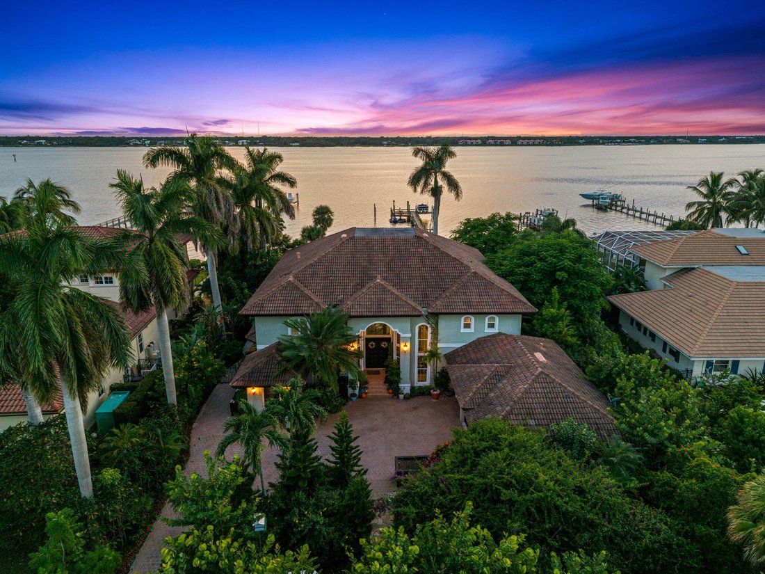 House in Stuart, Florida, United States 1 - 18946445