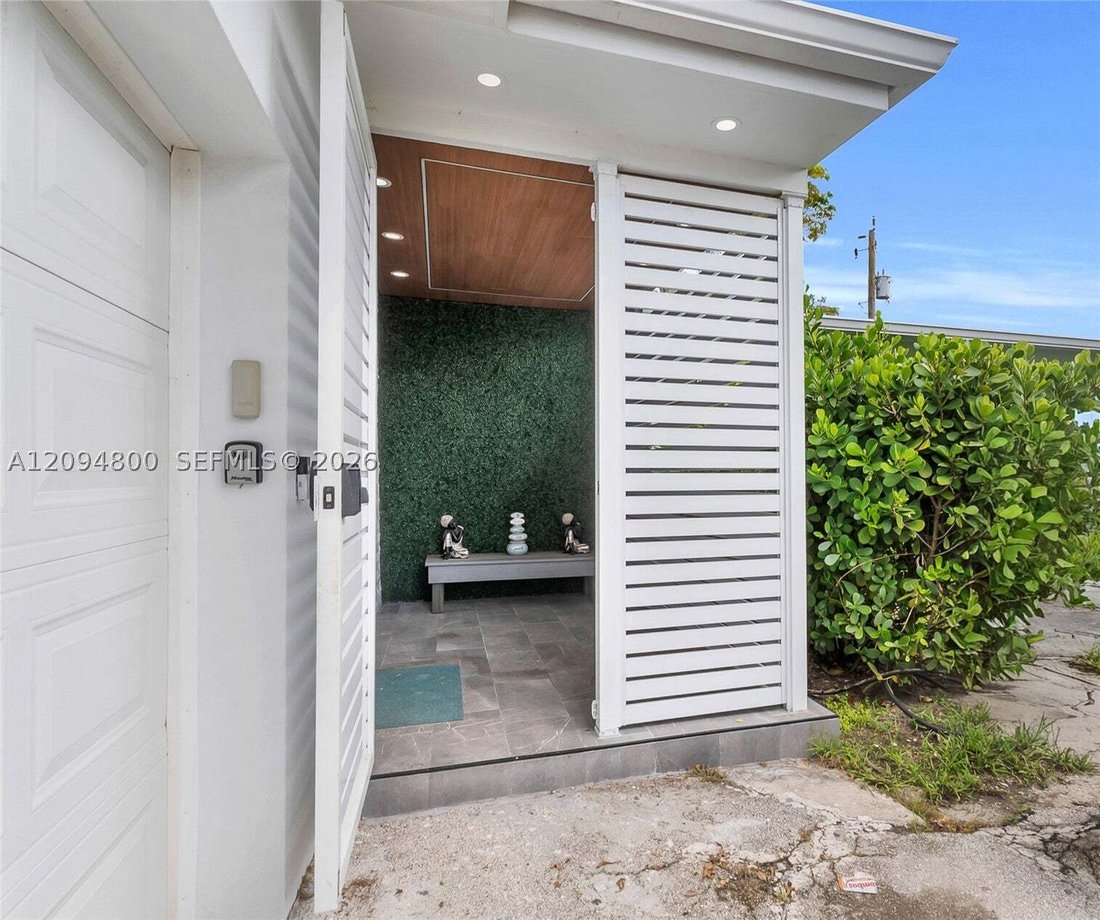 House in Miami, Florida, United States 2 - 18946377