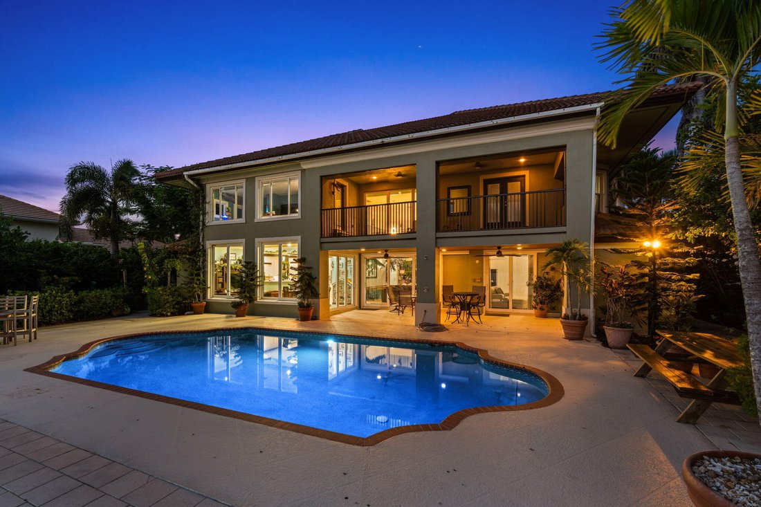 House in Stuart, Florida, United States 3 - 18946445