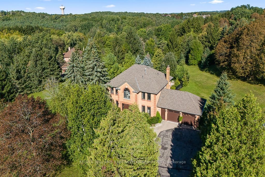 House in Aurora, Ontario, Canada 3 - 18946508