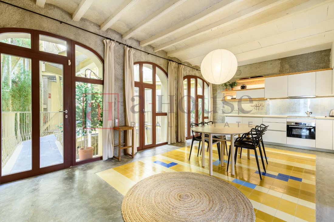 Apartment in Eixample, Barcelona, Spain 1 - 18946610
