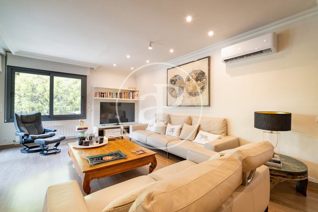 Apartment in Sarrià-Sant Gervasi, Barcelona, Spain 3 - 18946661