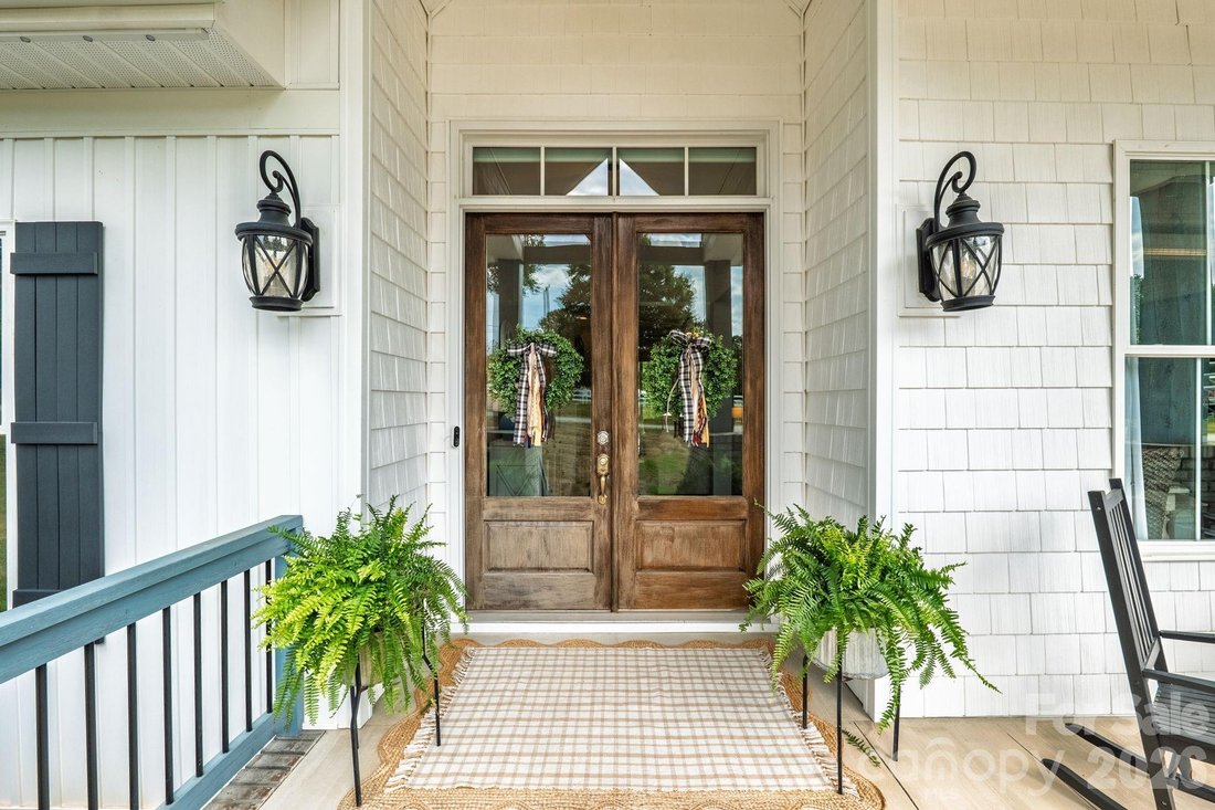 House in Gastonia, North Carolina, United States 5 - 18946477