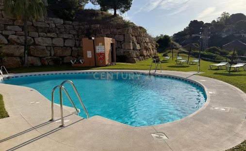 Apartment in Elviria-Cabopino, Marbella, Spain 1