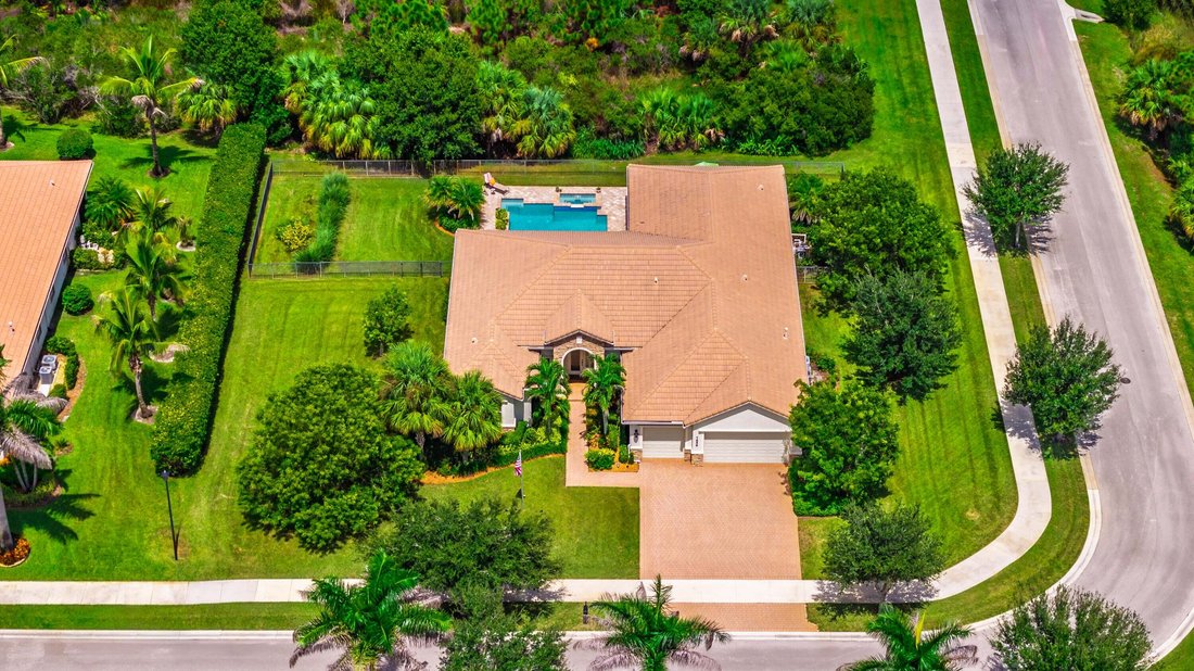 House in Stuart, Florida, United States 2 - 18946256