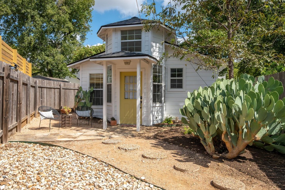 House in Austin, Texas, United States 2 - 18946283
