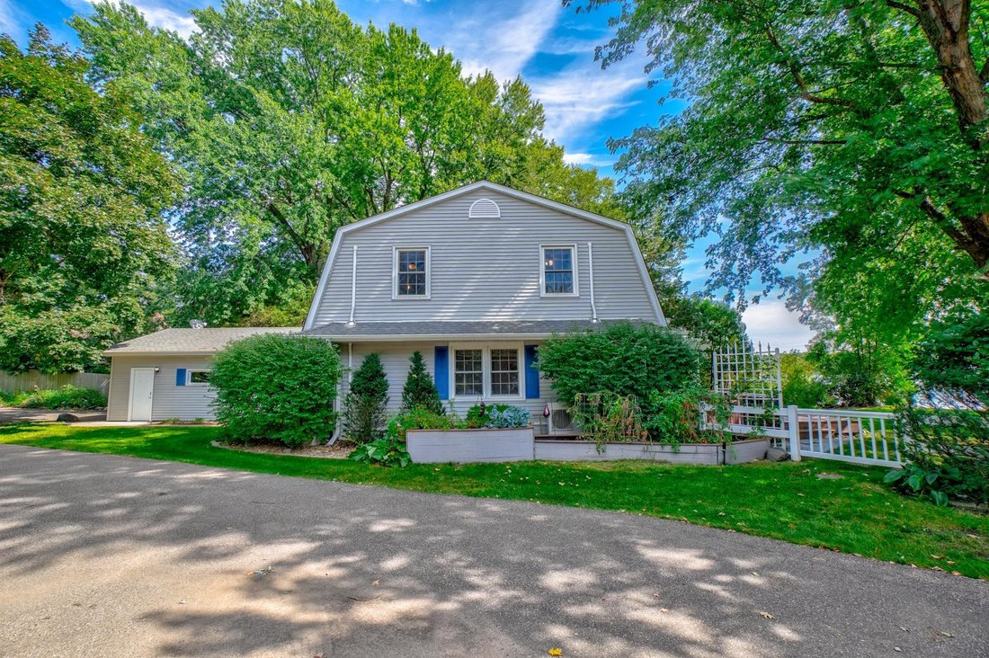 House in Forest Lake, Minnesota, United States 4 - 18946424