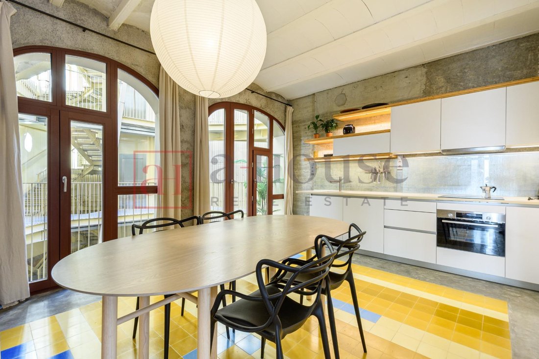 Apartment in Eixample, Barcelona, Spain 5 - 18946610