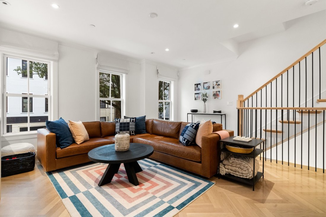 Condo in Boston, Massachusetts, United States 2 - 18946564