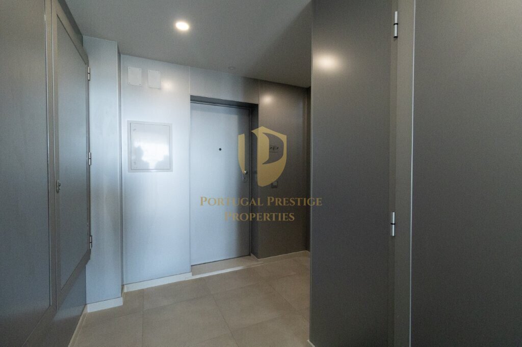 Apartment in Monte Gordo, Algarve, Portugal 5 - 18946576