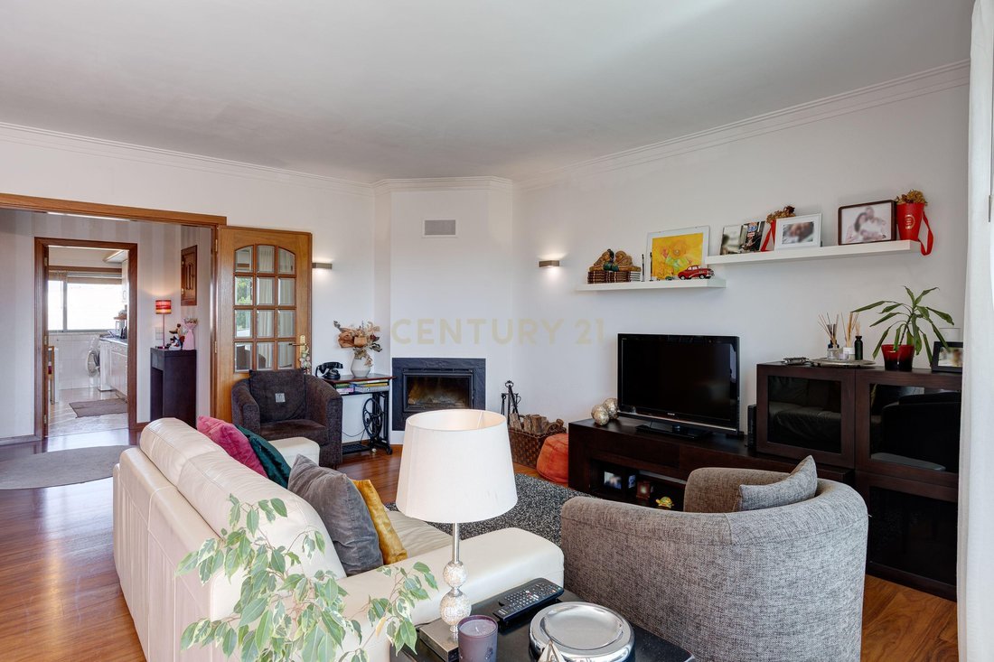 Apartment in Porto Salvo, Lisbon, Portugal 2 - 18946724