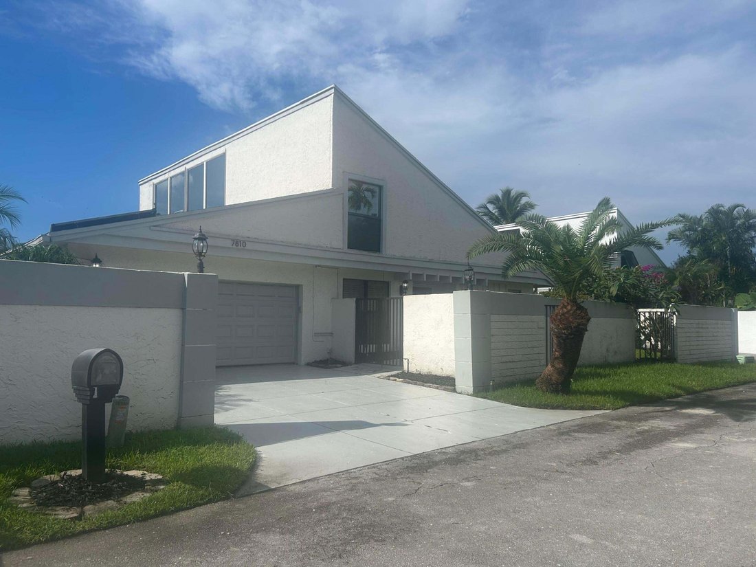 House in Davie, Florida, United States 1 - 18946543