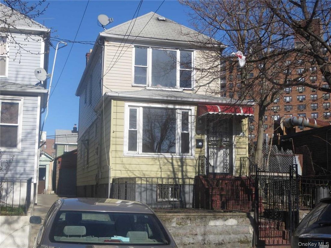 House in New York, New York, United States 1 - 18946491