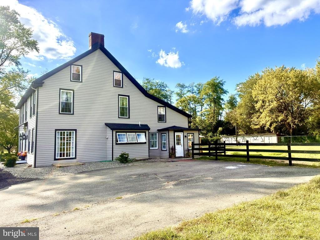 House in Mansfield, New Jersey, United States 2 - 18946425