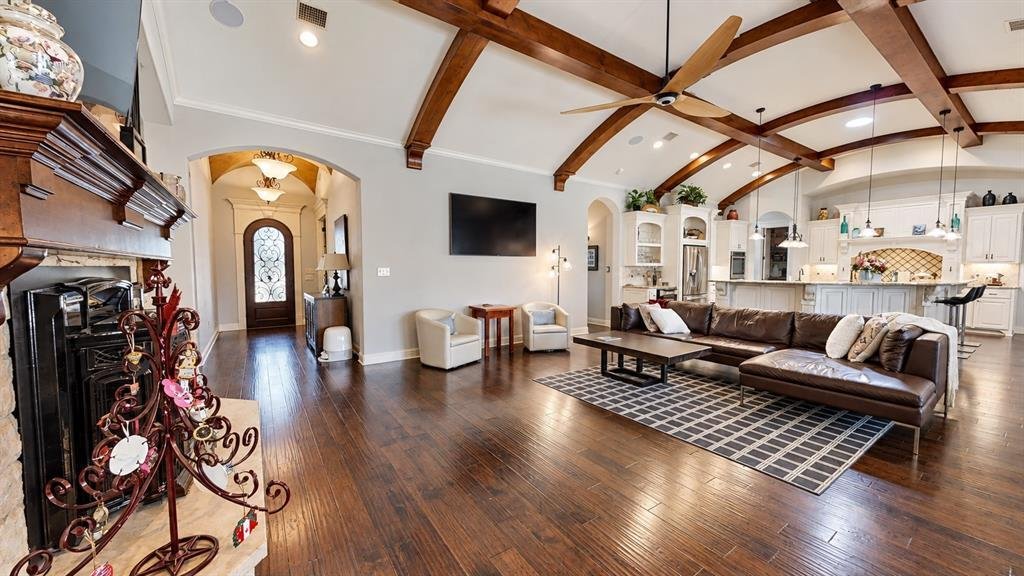 House in Granbury, Texas, United States 4 - 18946351