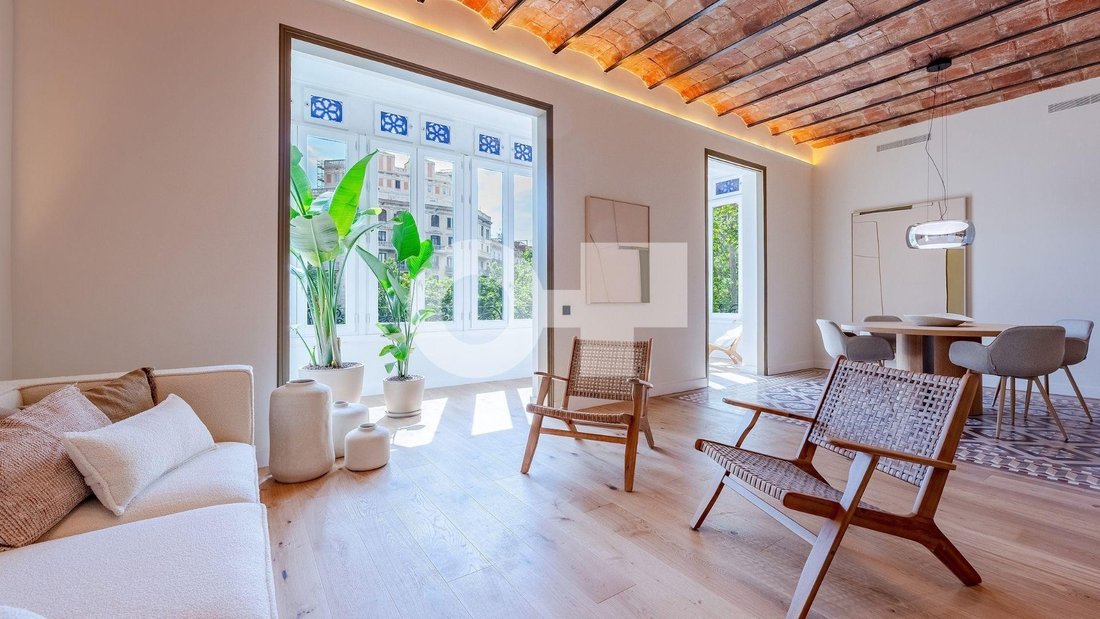 Apartment in Eixample, Barcelona, Spain 2 - 18946703