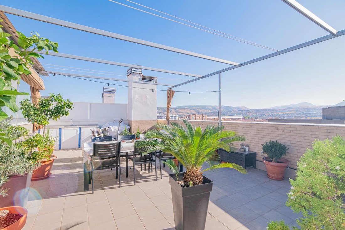 Penthouse in Zaidin, Granada, Spain 1 - 18946594