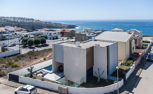House in Encarnacao, Lisbon, Portugal 1