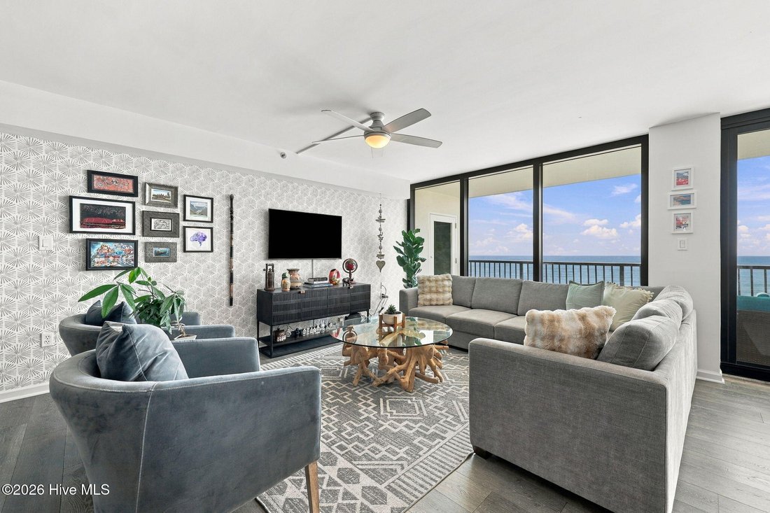 Condo in North Topsail Beach, North Carolina, United States 5 - 18946317